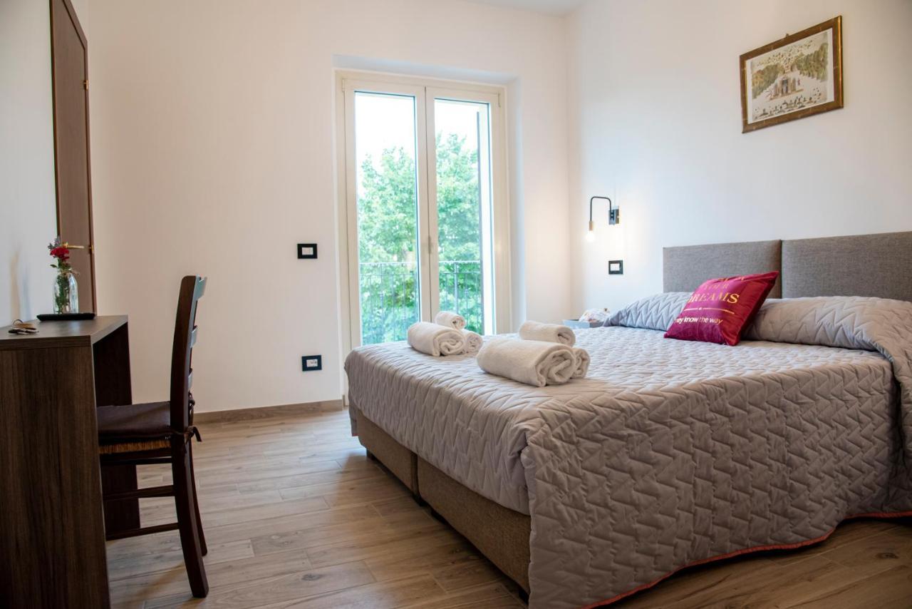 Colli del Tronto Agriturismo Alla Solagna מראה חיצוני תמונה