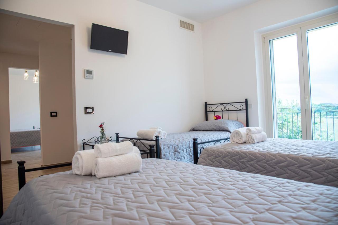 Colli del Tronto Agriturismo Alla Solagna מראה חיצוני תמונה