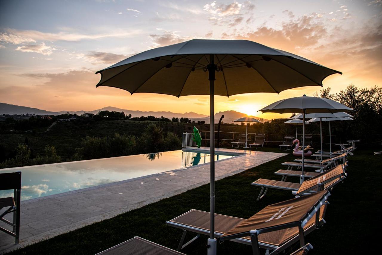 Colli del Tronto Agriturismo Alla Solagna מראה חיצוני תמונה