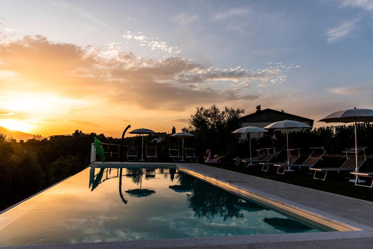 Colli del Tronto Agriturismo Alla Solagna מראה חיצוני תמונה