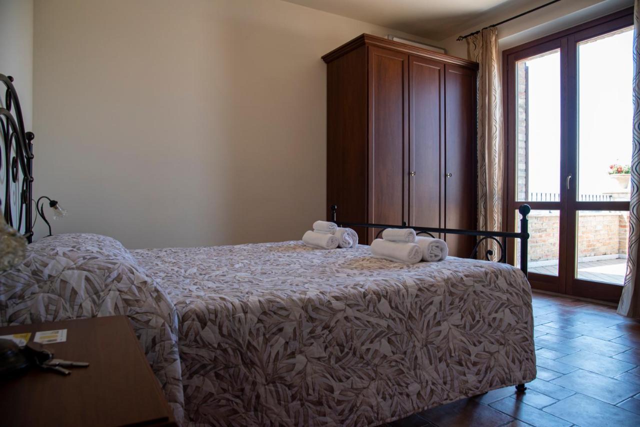 Colli del Tronto Agriturismo Alla Solagna מראה חיצוני תמונה